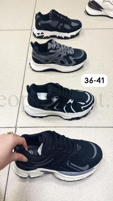 Кроссовки женские Meitesi 002