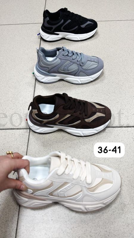 Кроссовки женские Meitesi 002