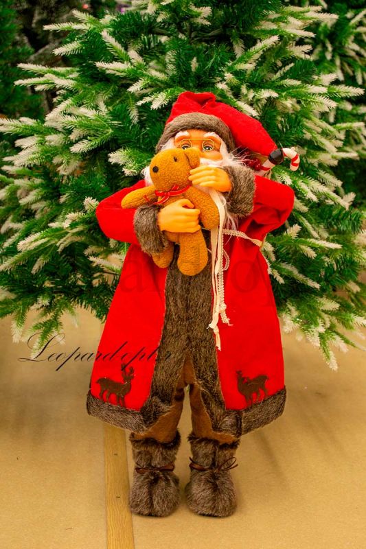 Декоративная фигура «Санта Клаус с мишкой»