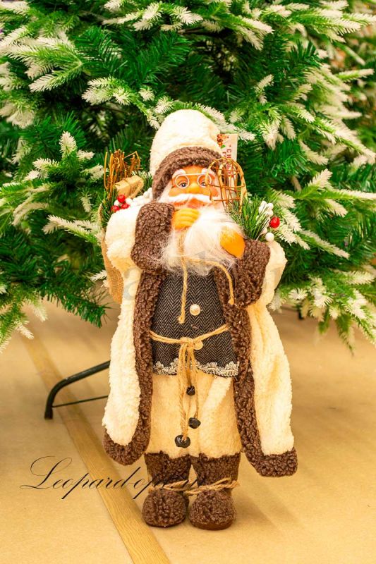 Декоративная фигура «Санта Клаус со снегоступами"