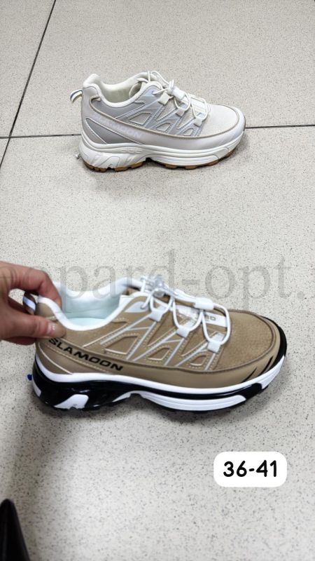 Кроссовки женские Meitesi 002