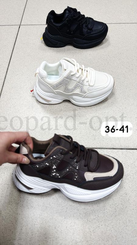 Кроссовки женские Meitesi 002